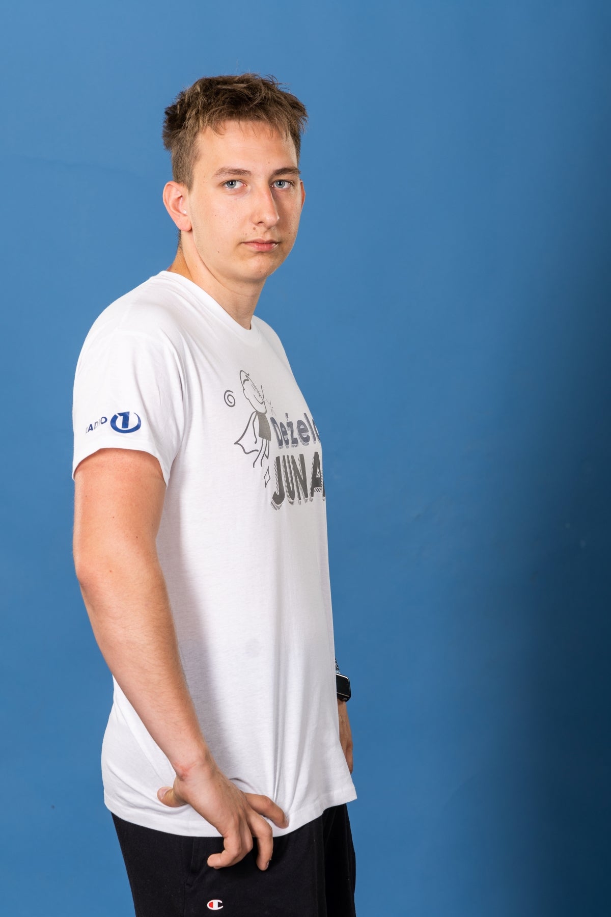 Ženska in moška majica Deželak Junak